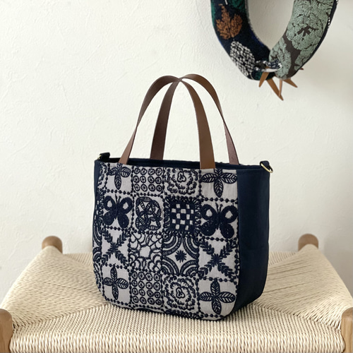 限定⚮̈ミナペルホネン forest tile グレー まるっこかくれんぼトート