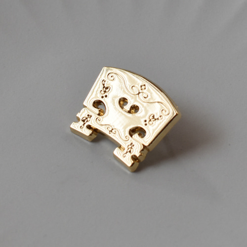 弦楽器の駒 ピンバッジ バイオリン チェロ ヴィオラ コントラバス