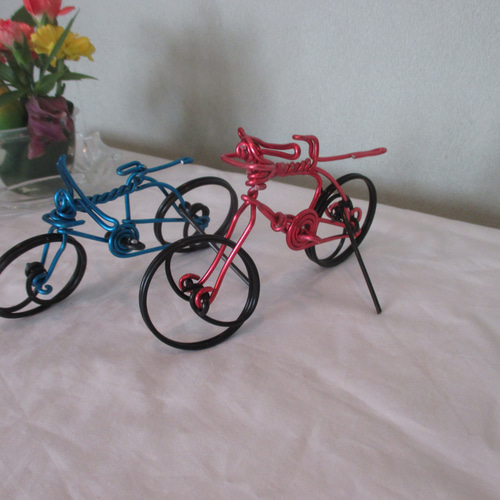 ☆ワイヤークラフト 自転車 赤＆青 2台セット ハンドメイド ワイヤー