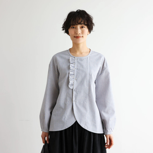 【美品】 イエナ 麻ストライプシャツ 近年モデル シャツ ブラウス ストライプ IENA（イエナ）の「ストライプ バンドカラーシャツ◇（シャツ