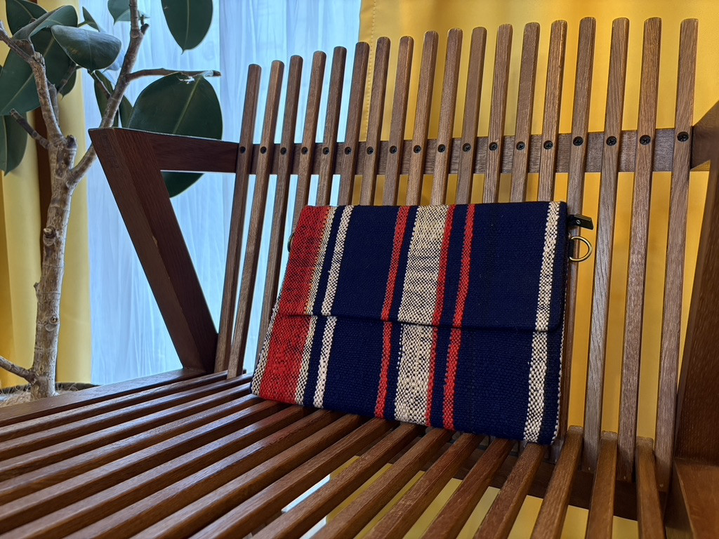 Dモロッコヴィンテージラグクラッチバッグ（チェーン付）