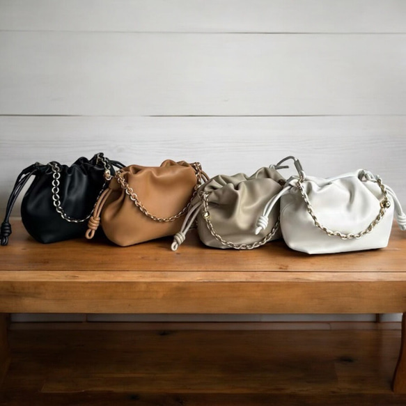 フラメンコ巾着風チェーンショルダーバッグ 1枚目の画像