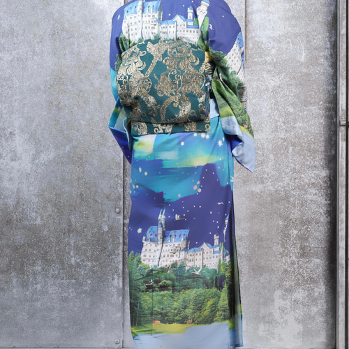 即納品】オーロラの夜空と湖畔のお城着物【原宿ドールズ】 着物 六角堂