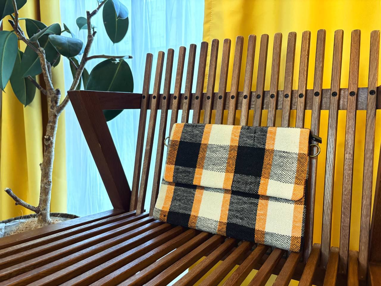 Fモロッコヴィンテージラグクラッチバッグ（チェーン付）