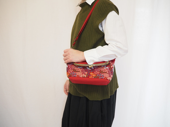 Floral Pulse/red がまぐち2wayショルダーバッグ 2枚目の画像