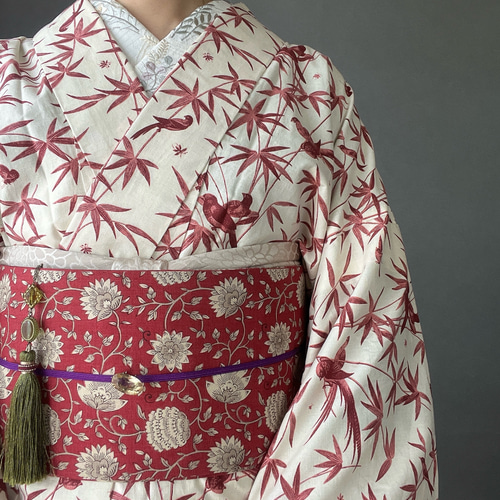 ブライス着物　ボタニカル柄着物 オフホワイト×レッド笹に鳥柄着物 着物 花鹿 kajika 通販