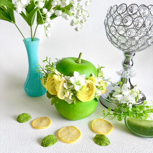 スイーツ風アレンジ（青りんご）▫️フラワーアレンジ フラワーアレンジメント スイーツ風アレンジ（青りんご）▫️フラワーアレンジ フラワー