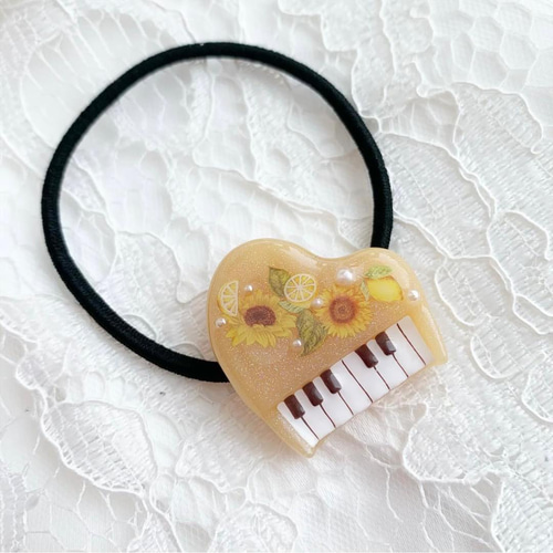 2156】グランドピアノヘアゴム 向日葵とレモンデザイン ピアノ