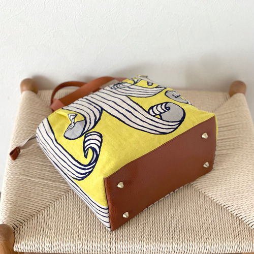 ⚮̈ミナペルホネン　swing yellow かくれんぼトート ⚮̈ミナペルホネン swing yellow かくれんぼトート トートバッグ