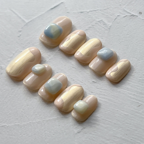 ネイルチップ うねうねデザイン 個性派ネイル ネイルチップ（つけ爪