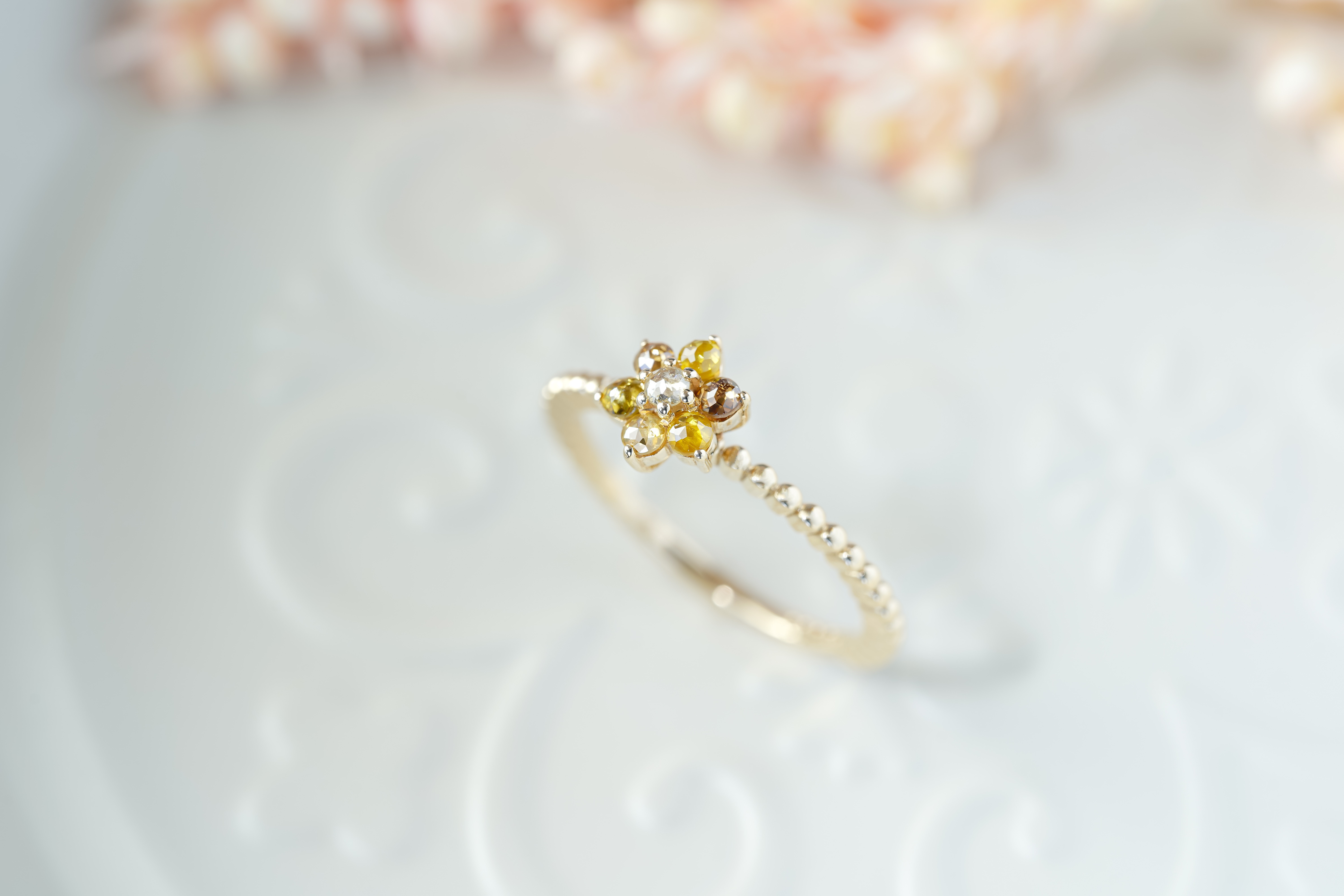 K10YG ”華やか”マルチカラーローズカット 天然ダイヤモンド リング