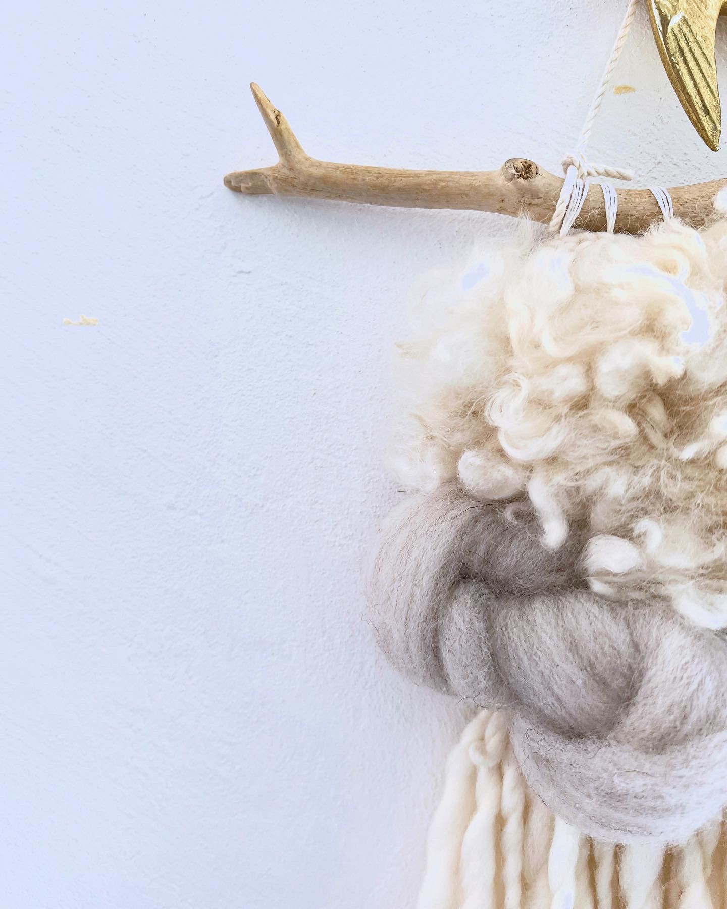 ポコポコとクリクリのハンギング　ペールグレー