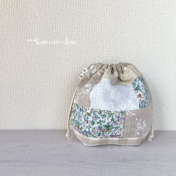 再販＊《送料無料‼》リネンシェル型パッチワーク巾着＊ナチュラル