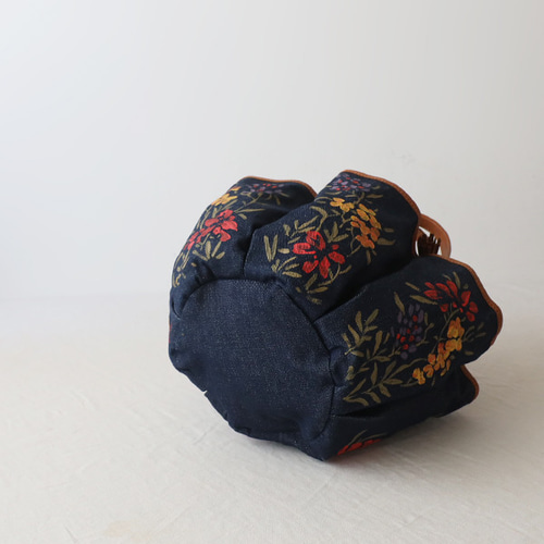 芸術の秋SALE Mサイズ 手描き 鞄 花畑 花ポケット トート