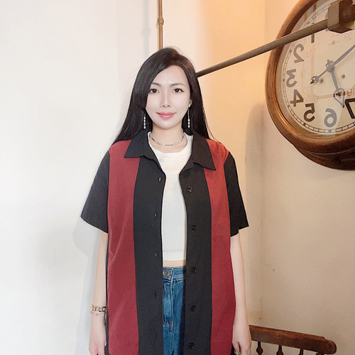 赤×黒のストライプシャツ、ボーリングシャツ、ボーリングシャツ