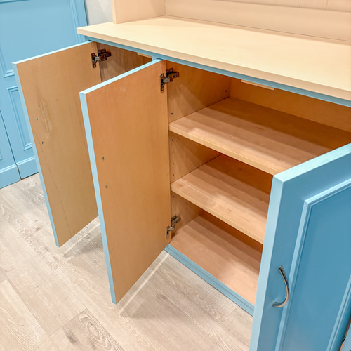 お菓子屋さんケーキ屋さん向け かわいいディスプレイシェルフ