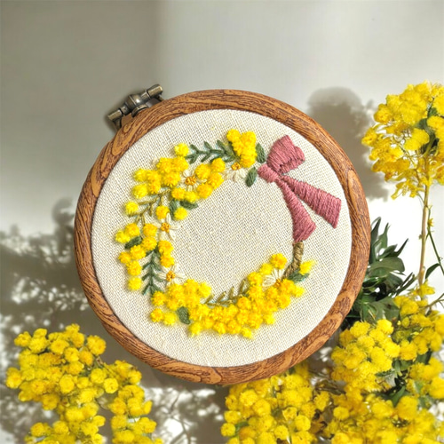 ミモザの刺繍キット//完成後すぐ飾れる刺繍枠付き キット Szal 通販