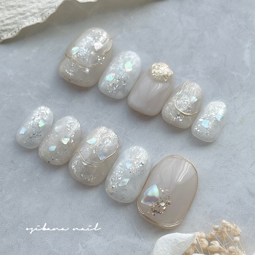 きらめき透明感whiteネイル♡⃜ ネイルチップ 白 ホワイト