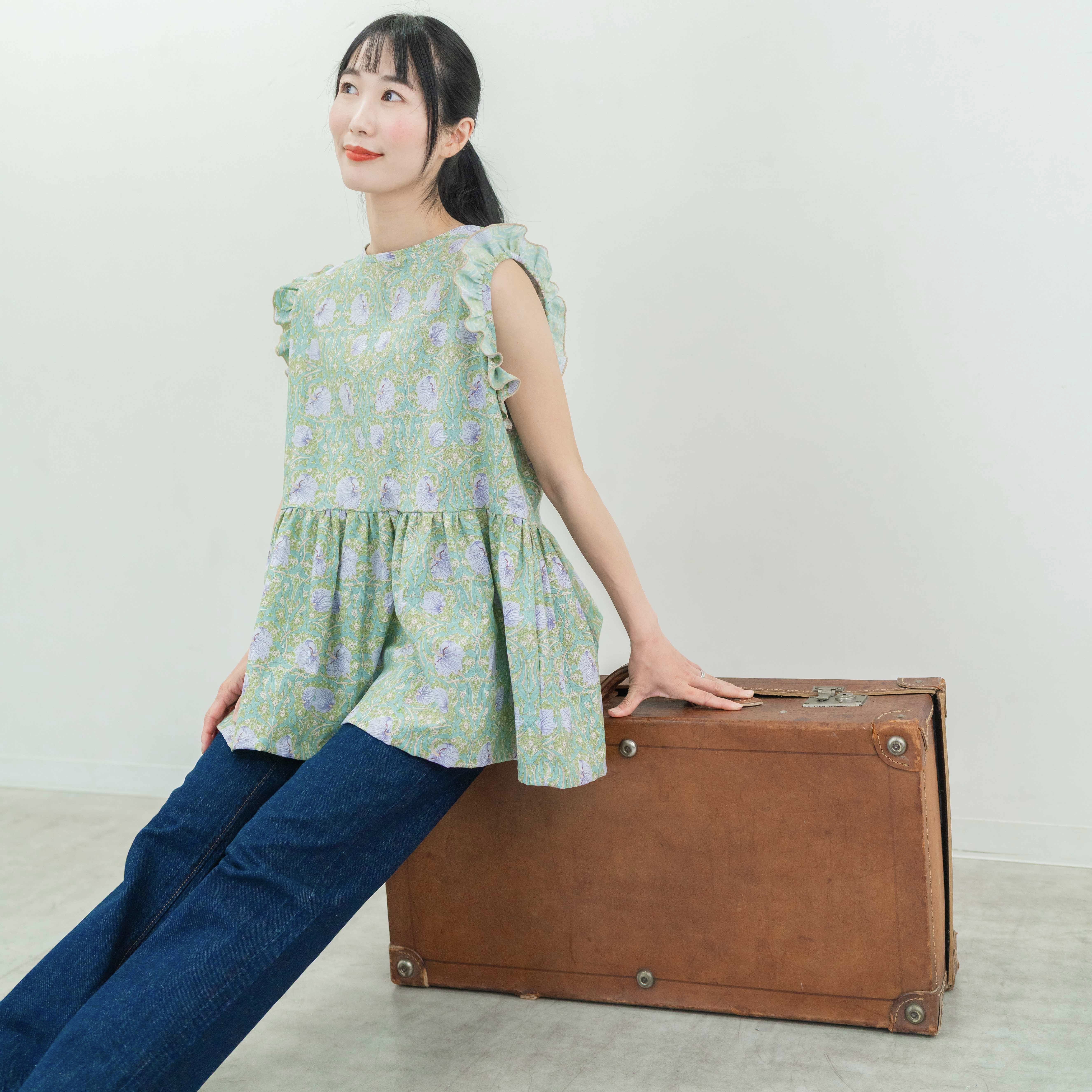 【2026年3月まで】特集掲載/ Ladies フリル袖のブラウス/ピンパーネル/ウィリアムモリス生地使用/お揃い
