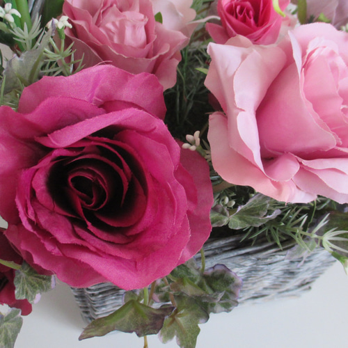 ドイリー1214❤️大輪薔薇とアネモネの華麗なドイリー✨特大62×39（45） 朝晩かなり涼しくなってしっかりと秋の雰囲気。 月見バーガー