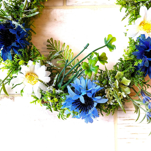 玄関ドアリース 夏リース ブルーフラワーとマーガレット 母の日、お