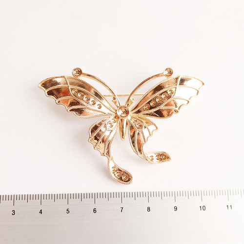 208 ミニバラ✴ちょうちょ✴レジンヘアゴムキーホルダーブローチ 208