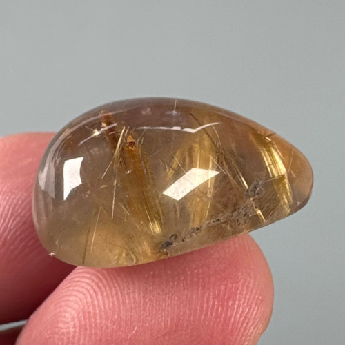 スモーキー ルチルクォーツ 22.5ミリ ルース Tu2136 天然石 pinky 通販