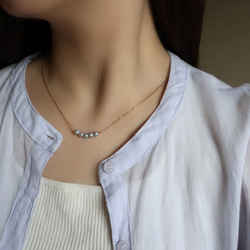 紫陽花 ブルー ベビーパール ネックレス 小さいパール 14kgf 金属アレルギー 誕生日 母の日 ギフト プレゼント 4枚目の画像