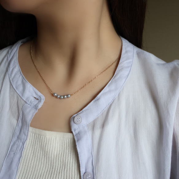 紫陽花 ブルー ベビーパール ネックレス 小さいパール 14kgf 金属アレルギー 誕生日 母の日 ギフト プレゼント 4枚目の画像