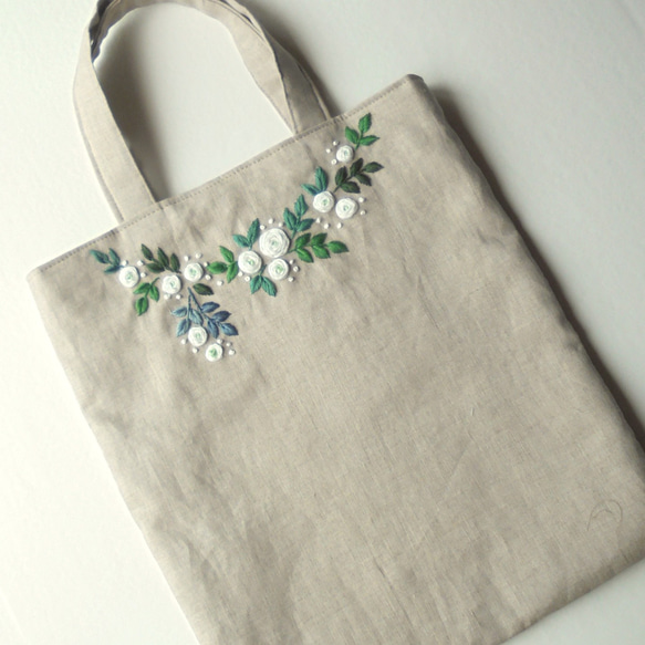 新品手縫い刺繍バッグ　白 刺繍キットの通販 | きんちゃくエコバッグに刺繍をプラス