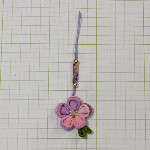 つまみ細工 花ストラップ 根付ストラップ チャーム ちりめん細工