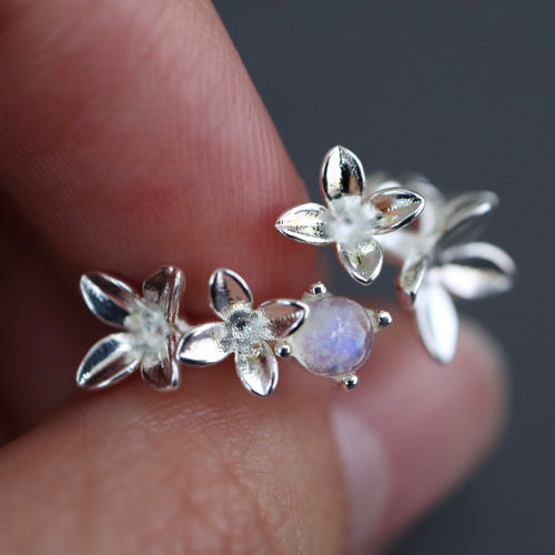 雪の花 ムーンストーン 天然石 フラワー リング ゴールド 大粒 ムーンストーン リング (指輪) フラワー 大ぶり 白 天然石