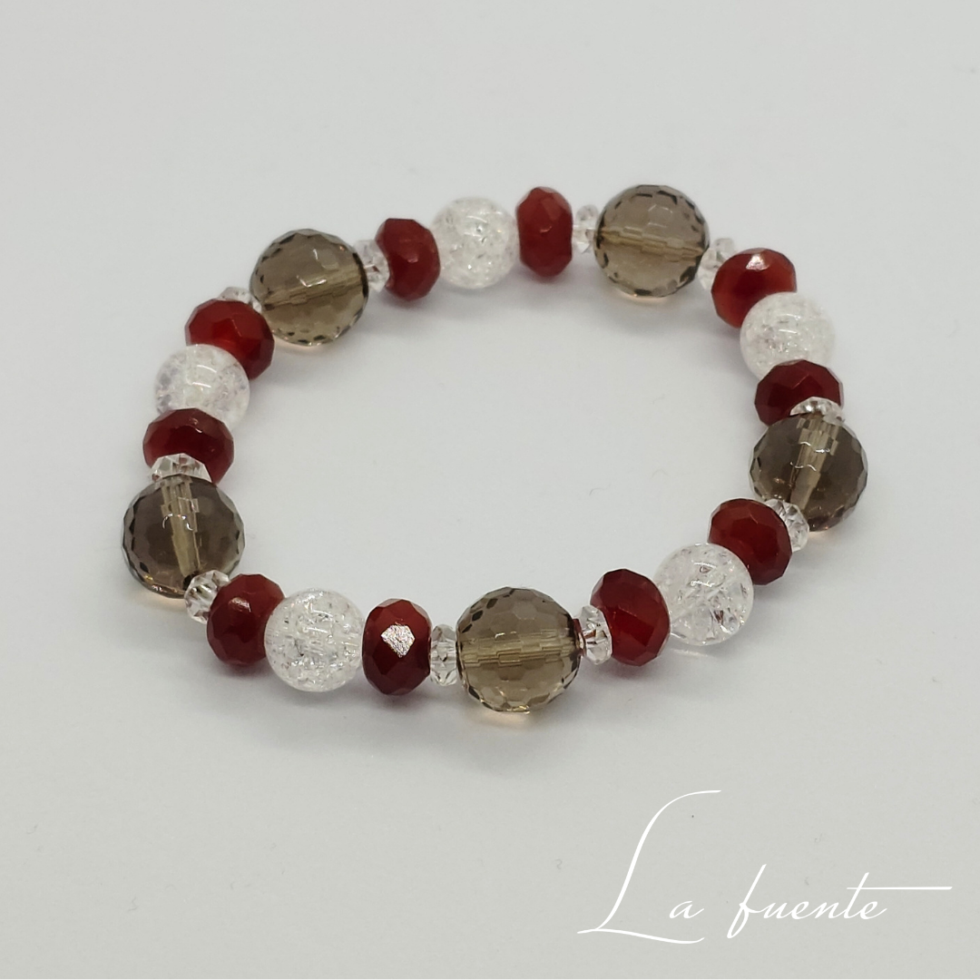 落ち着きとぬくもりを感じる、天然石ブレスレット スモーキークォーツ・カーネリアン・クラック水晶