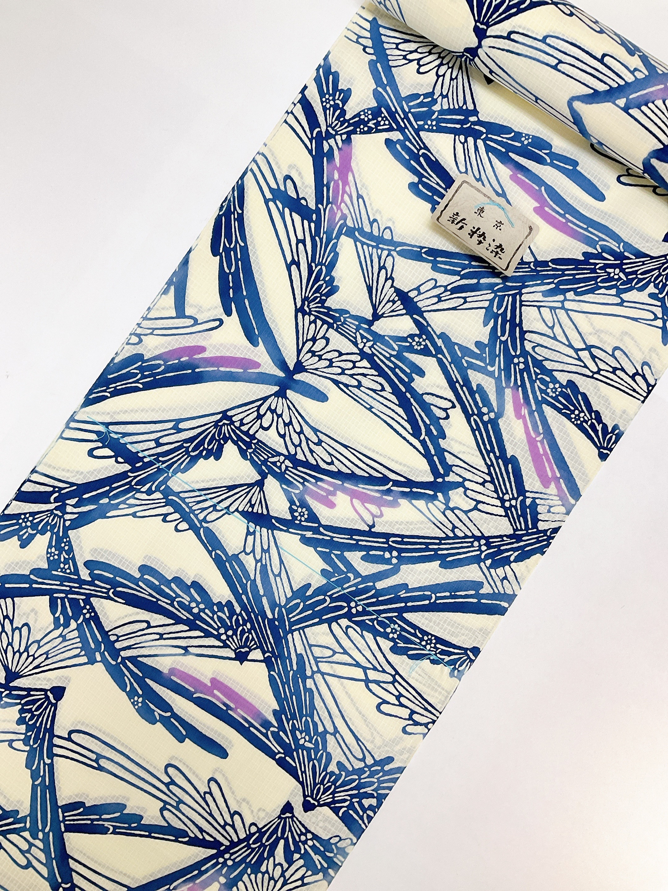 浴衣 反物 注染 新粋染 アイボリー 綿紅梅生地 ボカシ染め未仕立て反物 お仕立ても出来ます