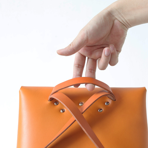 牛革手作りリュックサックレザーバックパック リュック・バックパック