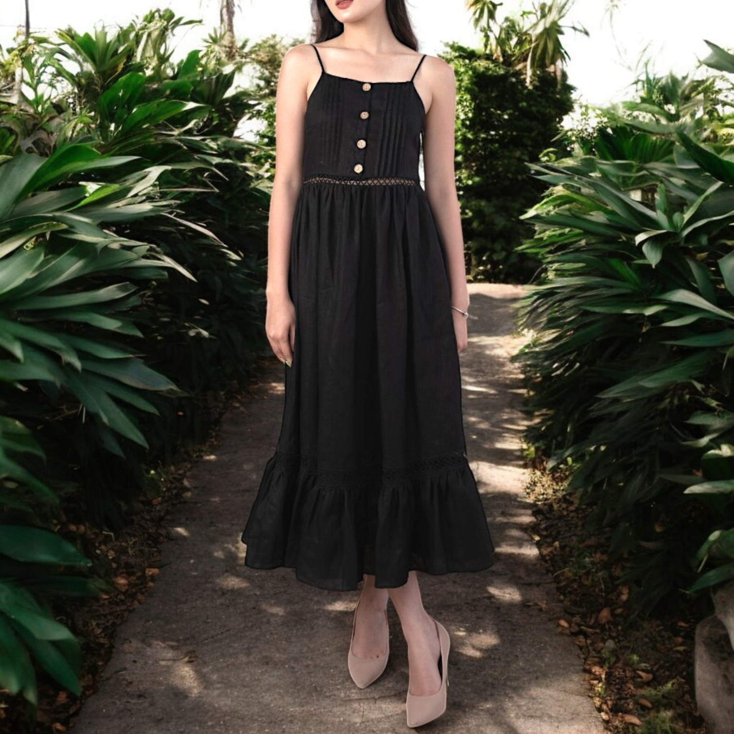 黒いリネンマキシドレス｜胸元ボタン＆レース切替｜ オーダーメイド・ L132