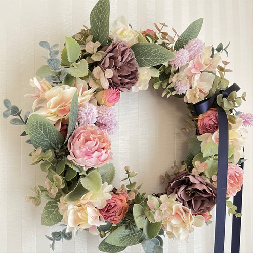 淡いピンクのフラワーリース 春リース アーティフィシャルフラワー