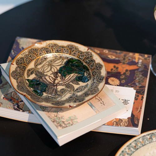 詩瓷集 中国唐風 青花磁 古彩＋上絵金彩 花鳥文プレート｜菓子皿