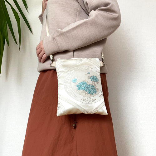 大人可愛いサコッシュバッグ帯リメイクサコッシュバッグ着物