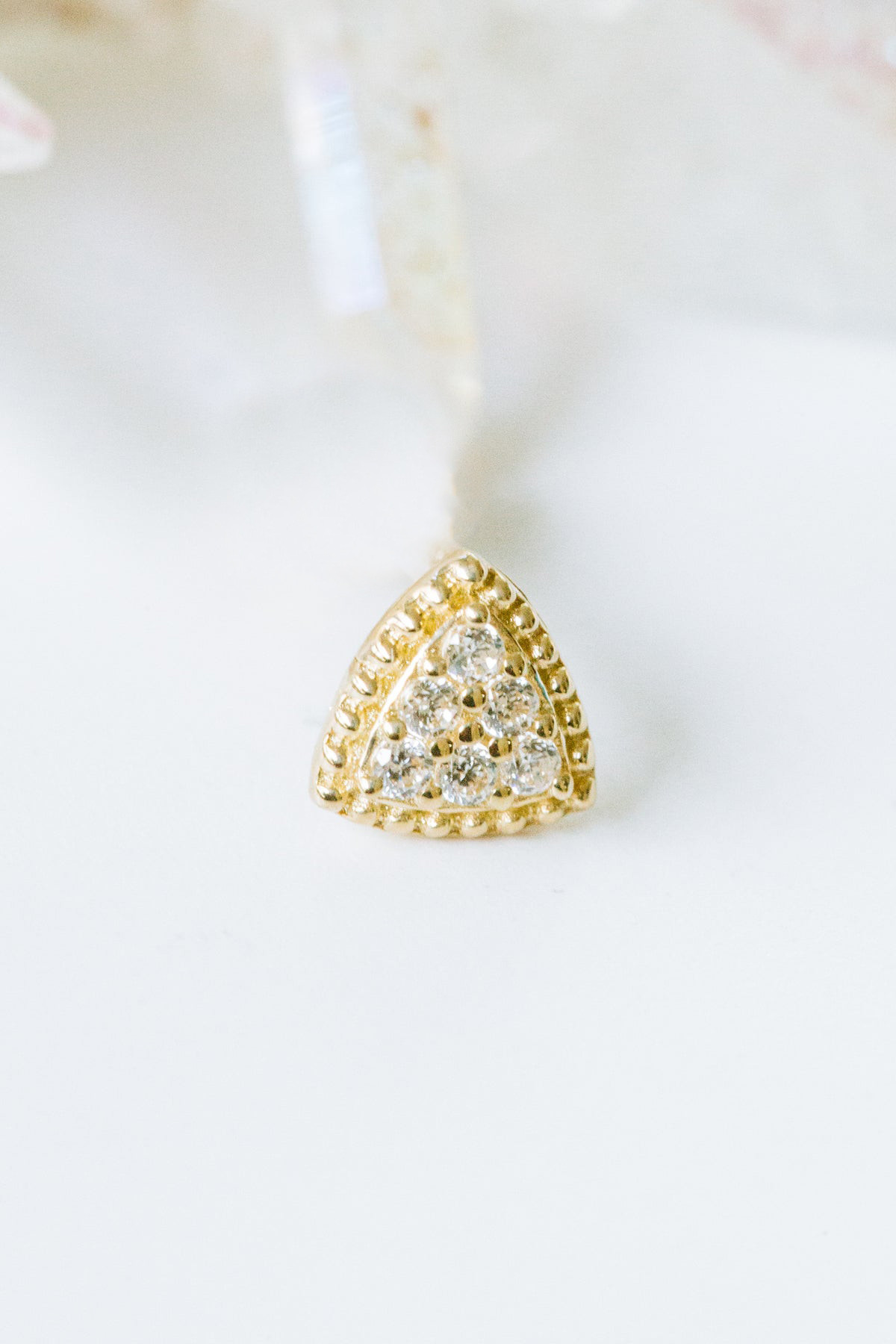 14K金 ゴールド 三角形 ヘリックス 軟骨 アンチトラガス アウター インナーコンク イヤリング ピアス ラブレット