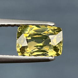 非加熱天然ジルコン1.29ctNatural Zircon 非加熱天然ジルコン1.29ctNatural Zircon
