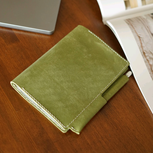 iPad 専用 手帳型本革レザーケース apple pencilも収納可能 きなりナ 