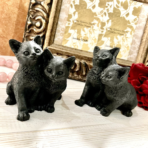 シュンガイト ツインキャット☆ ねこ 希少鉱物 アニマル猫 動物【置物