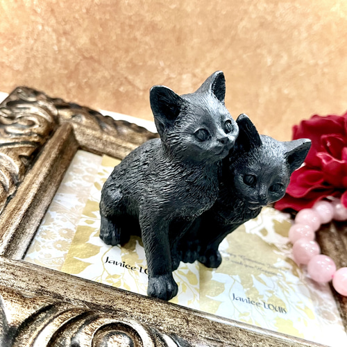 シュンガイト ツインキャット☆ ねこ 希少鉱物 アニマル猫 動物【置物