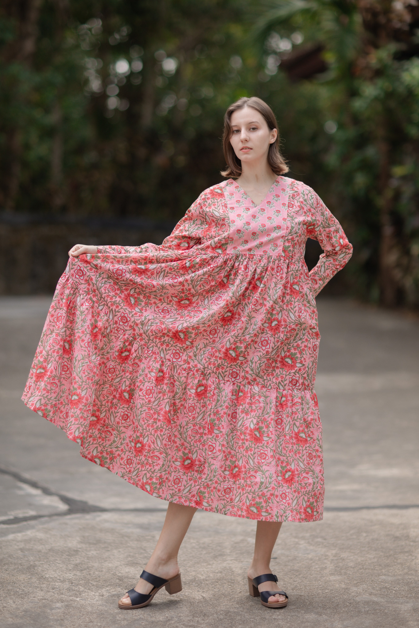 <送料無料>インド綿Vネックティアードワンピース