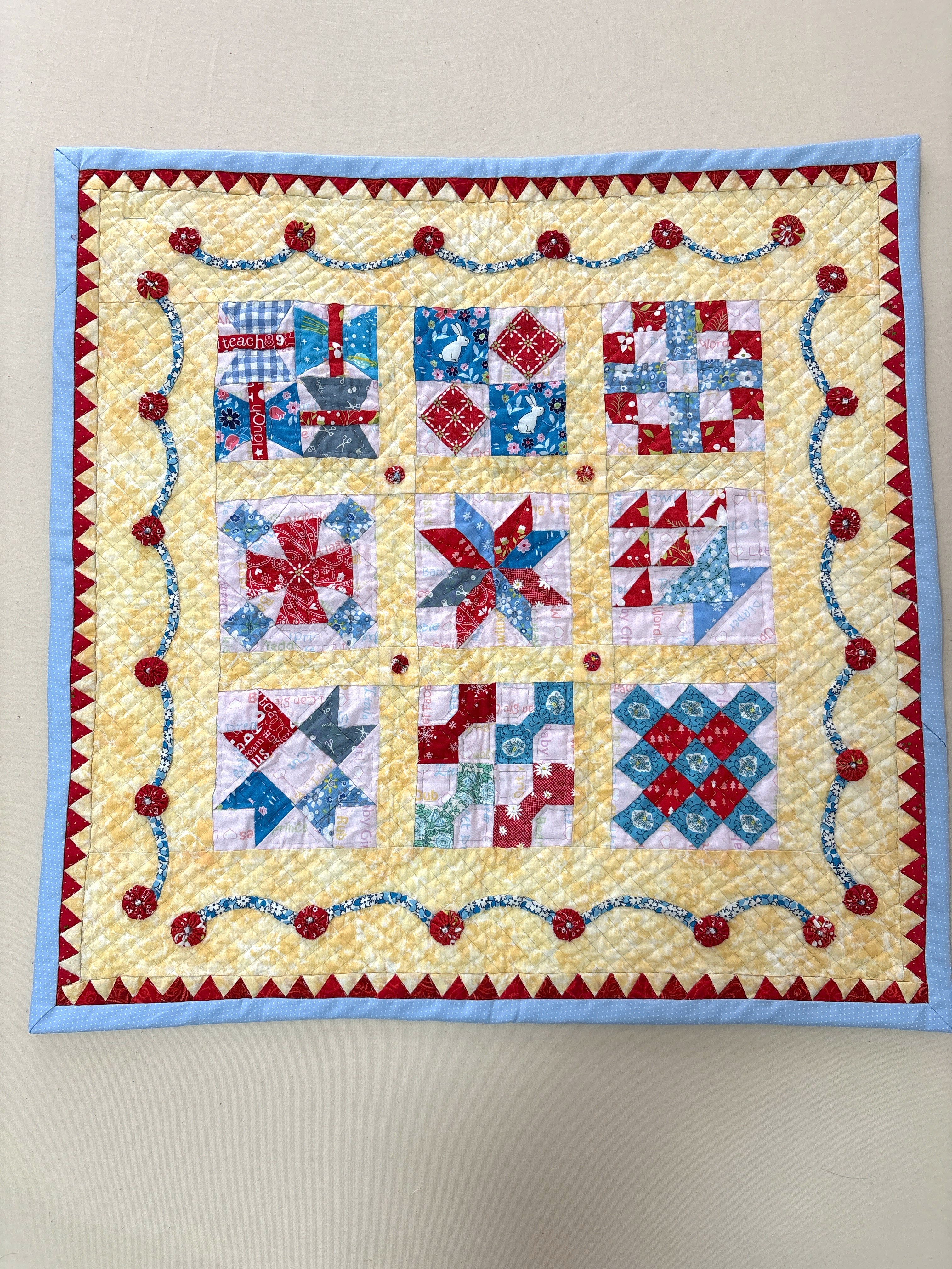 パッチワークキルト　イエローパーティ