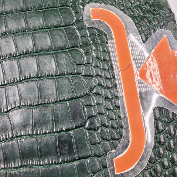ワニ革  半艶マット  ダークキプロス No.C008352 11枚目の画像
