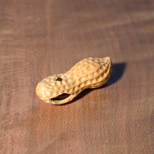 木彫刻 根付「落花生」黄楊 木彫り ラッカセイ ピーナッツ