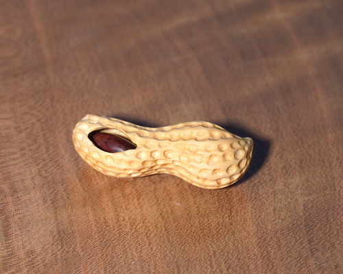 bf5a5f5f0cc7a3f7abc63109b8ec0c