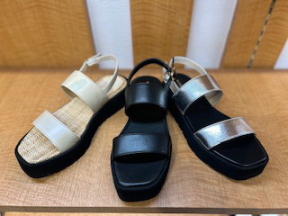 2025新作厚底メイドインジャパンsimpleサンダル